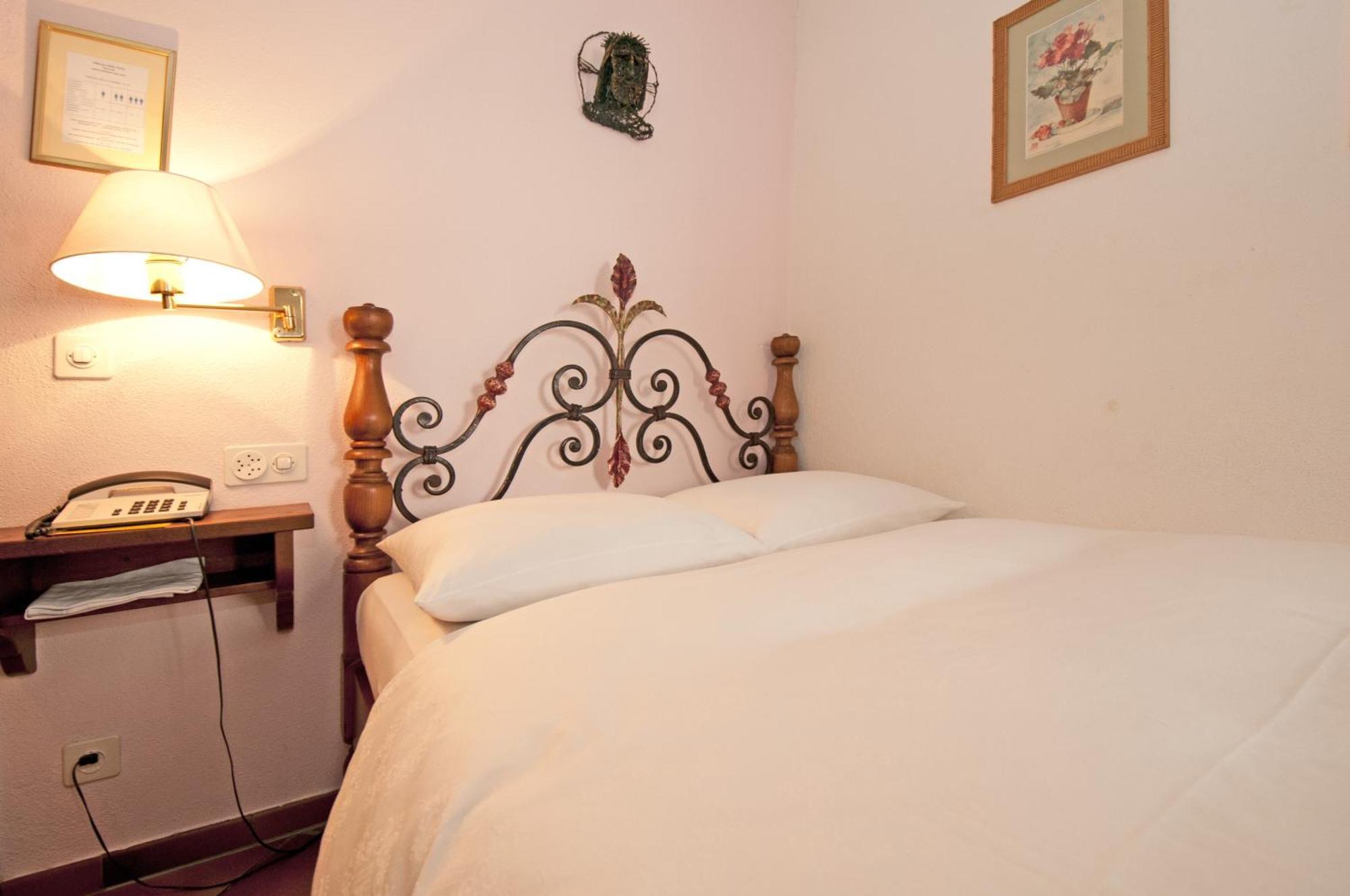 Albergo Ristorante Della Posta Morcote Eksteriør bilde